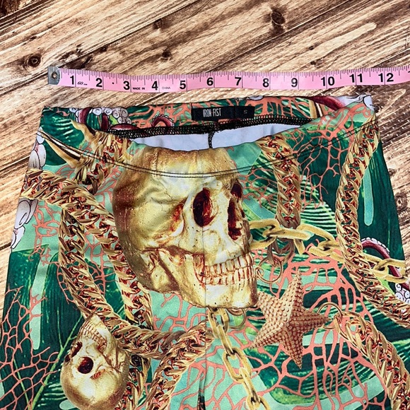 🐙🫦☠️•🤜🏼IRON FIST x Octopus x Skull Vibes☠️🫦🐙 - Picture 2 of 9